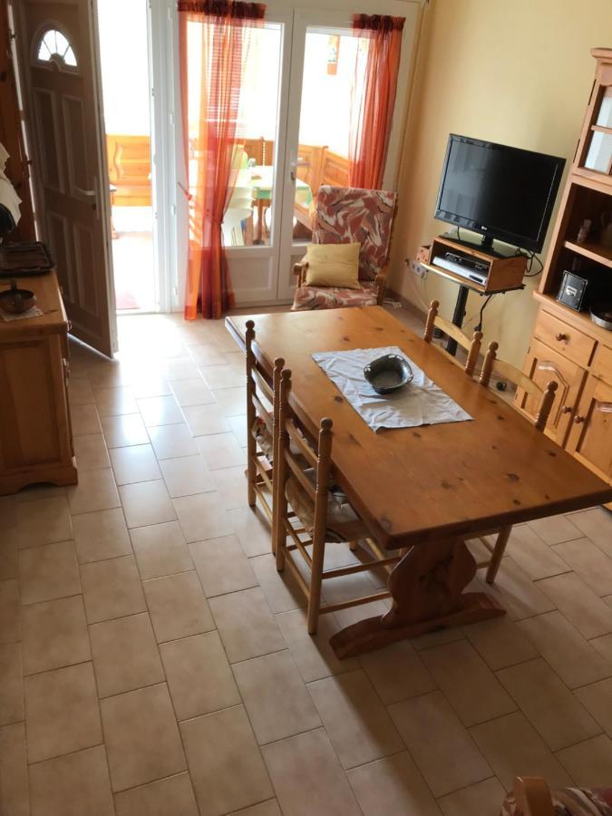 charme et simplicité de ce nouveau bien Empuriabrava Esterno foto